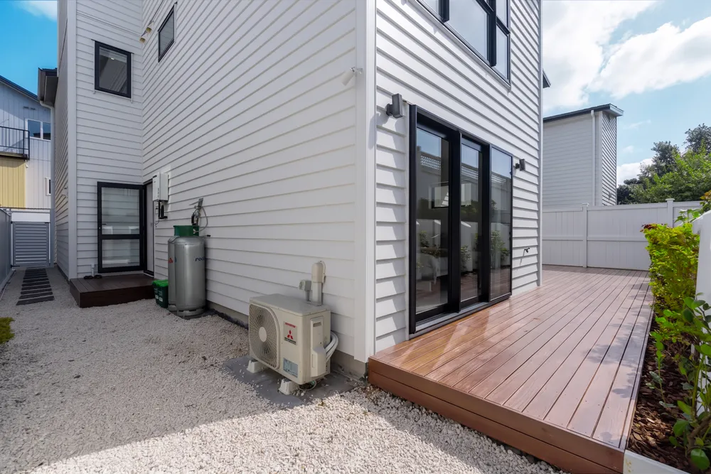 Photos of 34B Esmonde Road