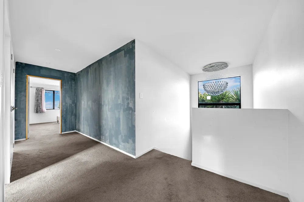 Photos of 35 Greenfinch Road
