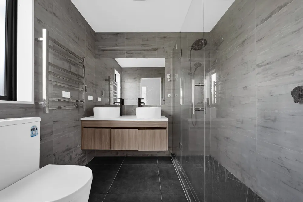 Photos of 35 Greenfinch Road