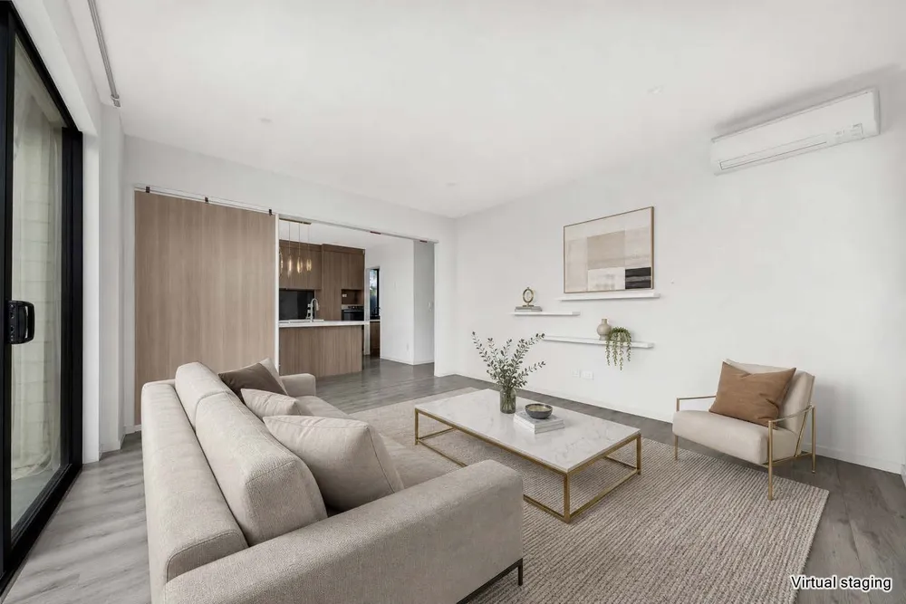 Photos of 35 Greenfinch Road