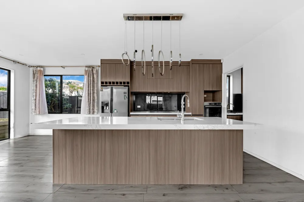 Photos of 35 Greenfinch Road