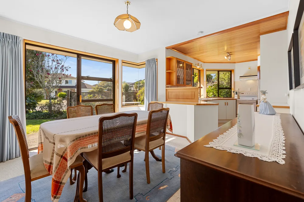 Photos of 21B Settlers Grove