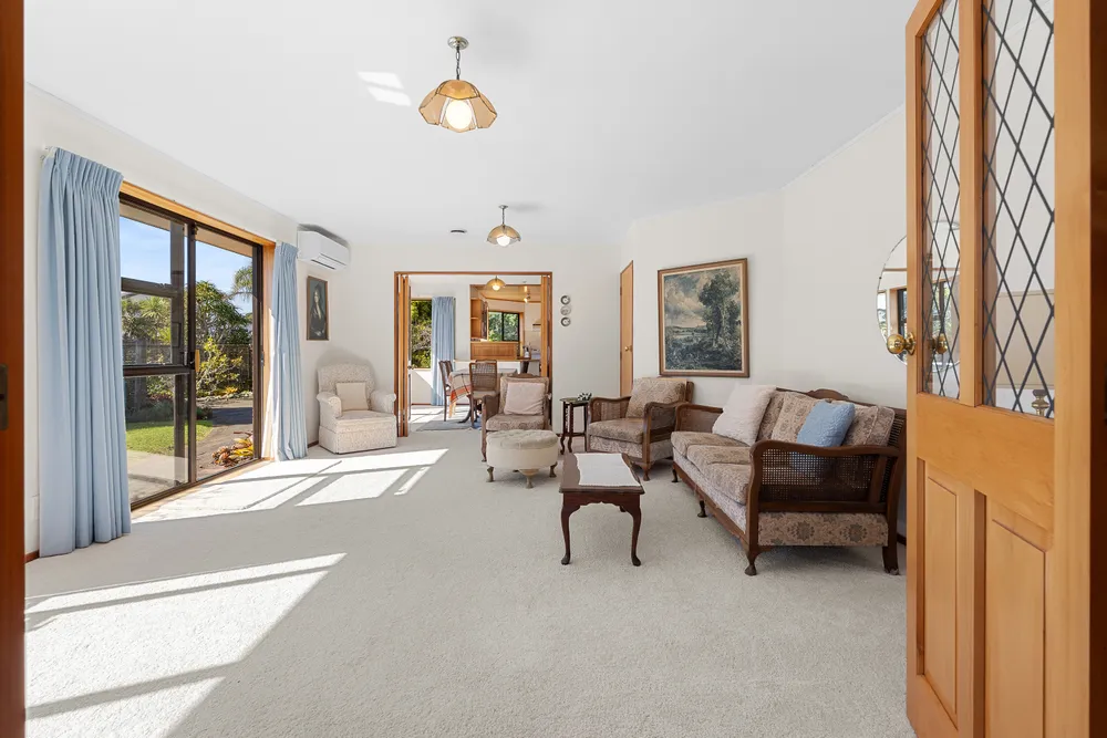 Photos of 21B Settlers Grove