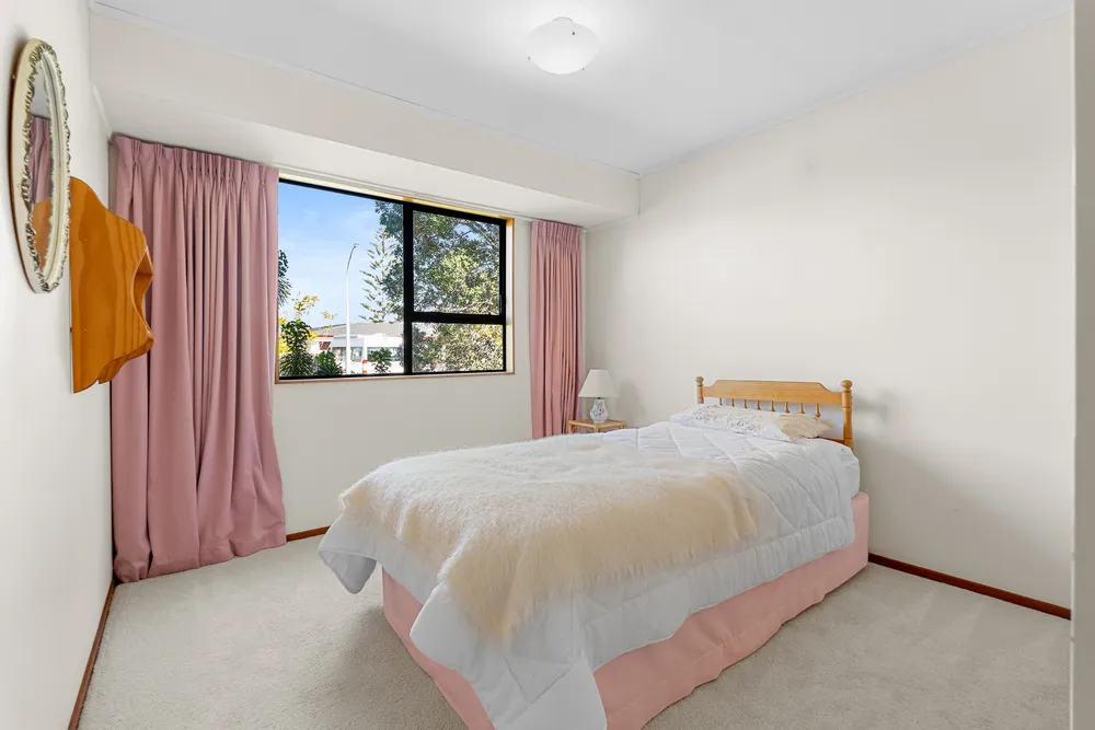 Photos of 21B Settlers Grove