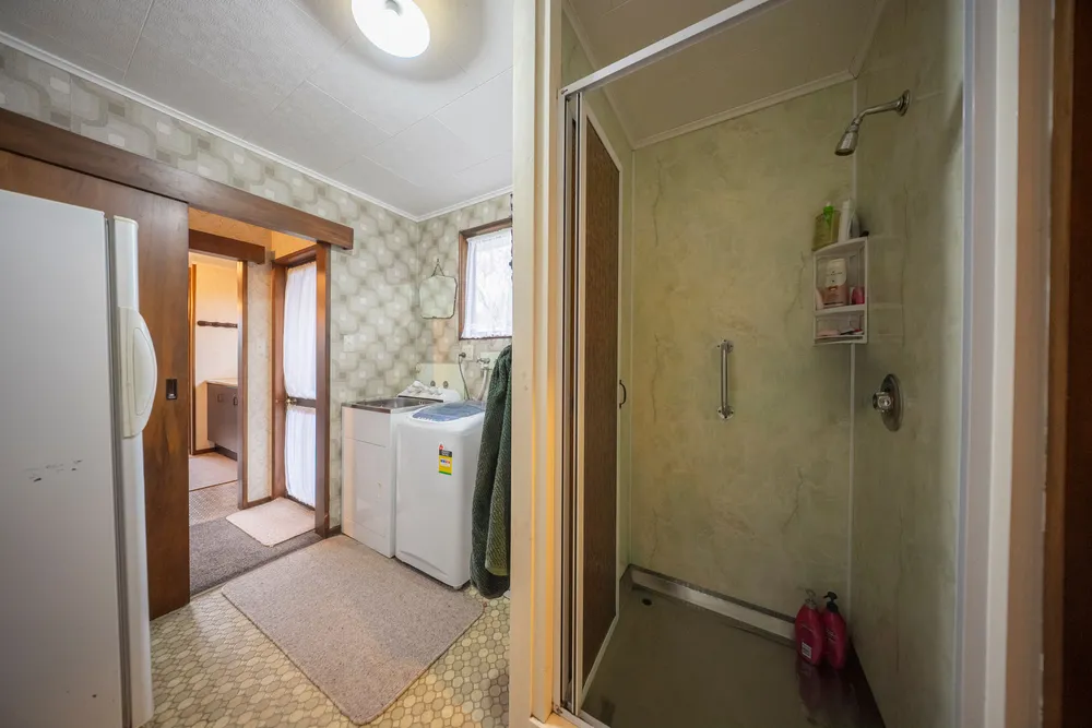 Photos of 33 View Street