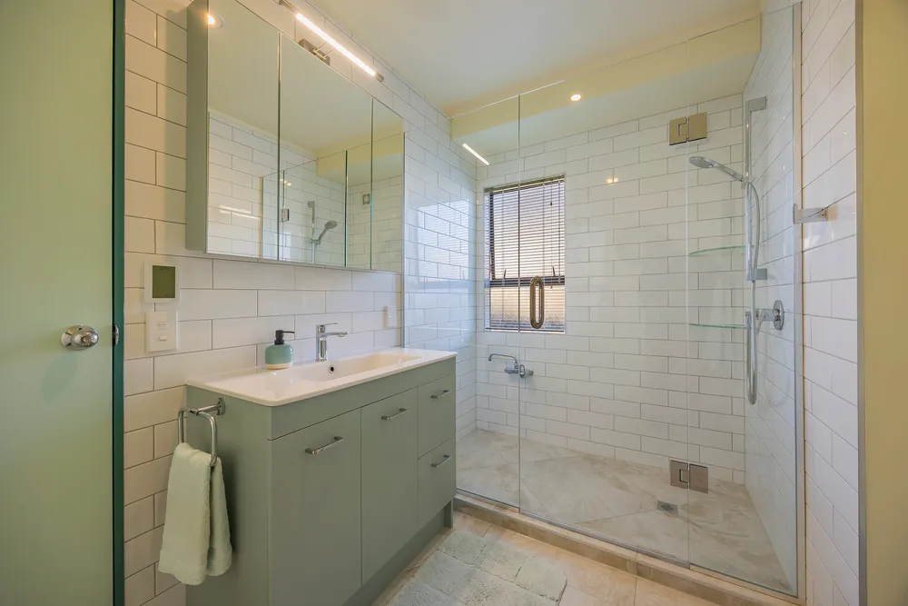 Photos of 1/1031 Beach Road