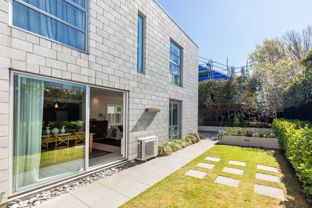 Photos of 9 Cox Street