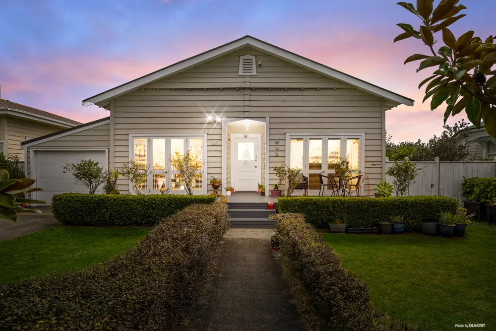 Photos of 36 Prospect Terrace