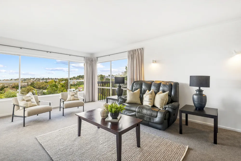 Photos of 114 Mountbatten Avenue