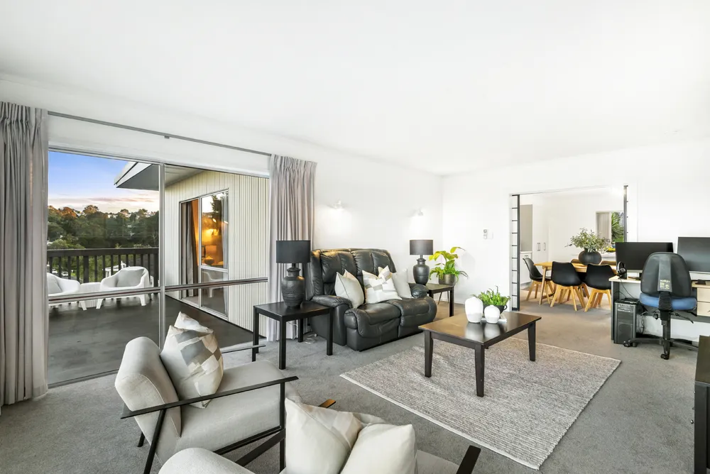 Photos of 114 Mountbatten Avenue
