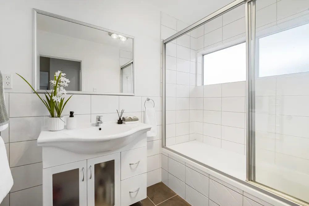 Photos of 114 Mountbatten Avenue