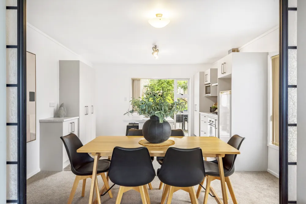 Photos of 114 Mountbatten Avenue
