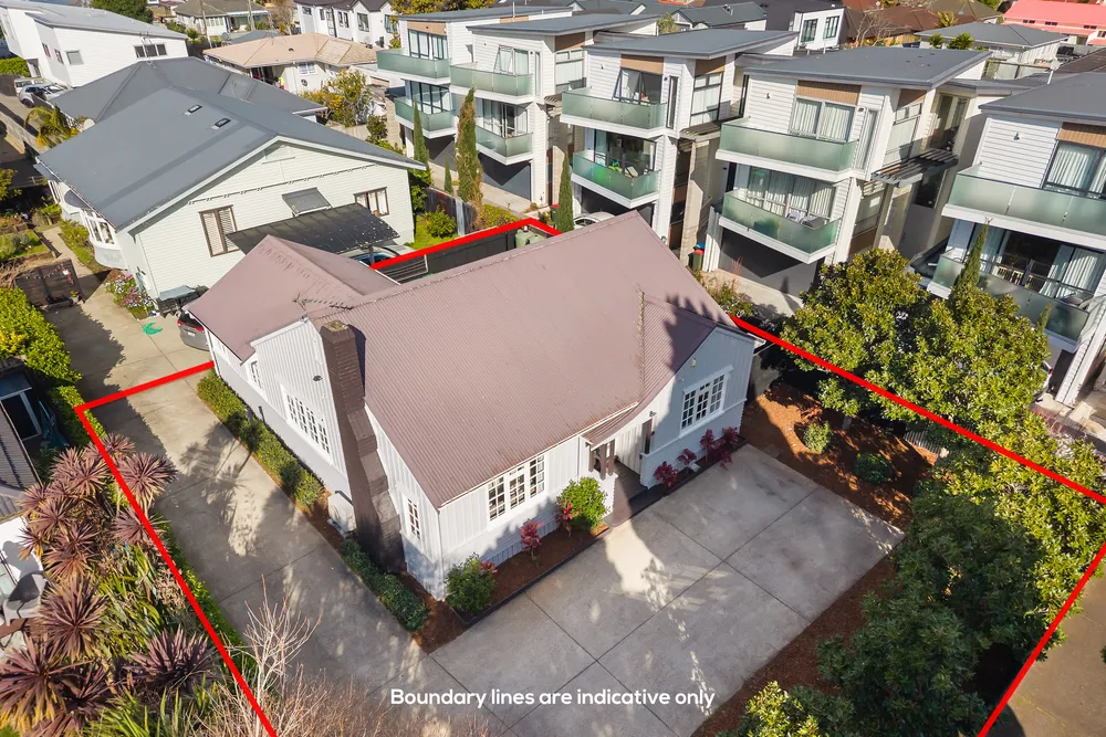 Photos of 10A Ropata Avenue