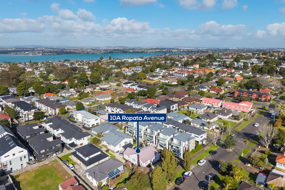 Photos of 10A Ropata Avenue