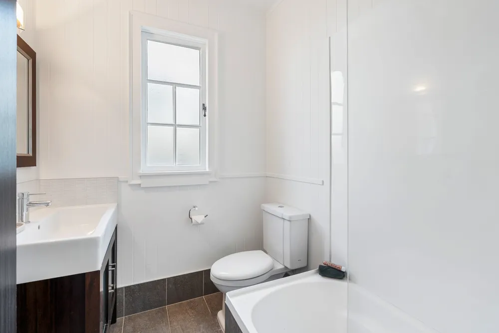 Photos of 10A Ropata Avenue