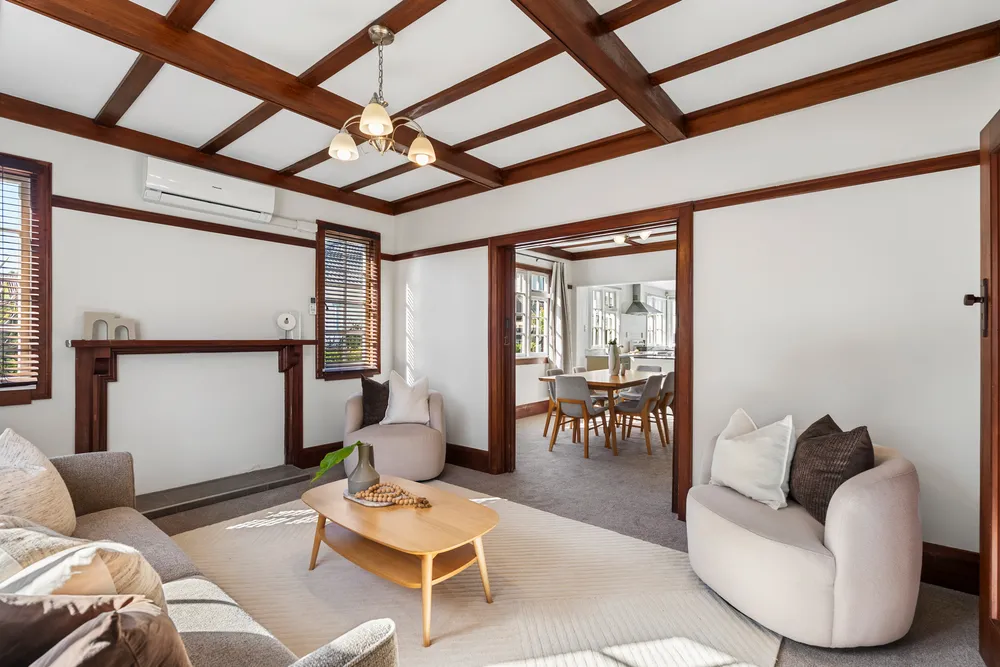 Photos of 10A Ropata Avenue