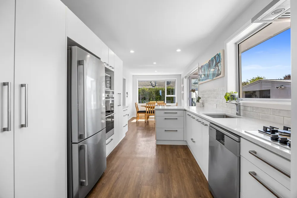 Photos of 30 Kirner Street