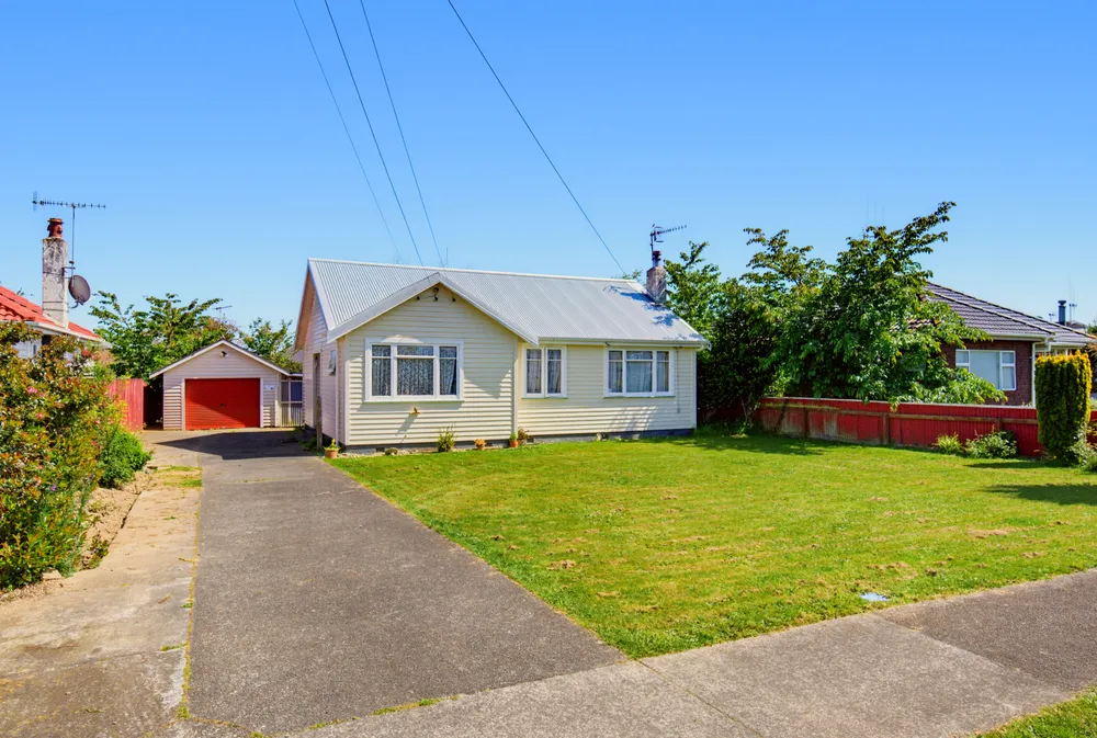 Photos of 35 Bowen Street
