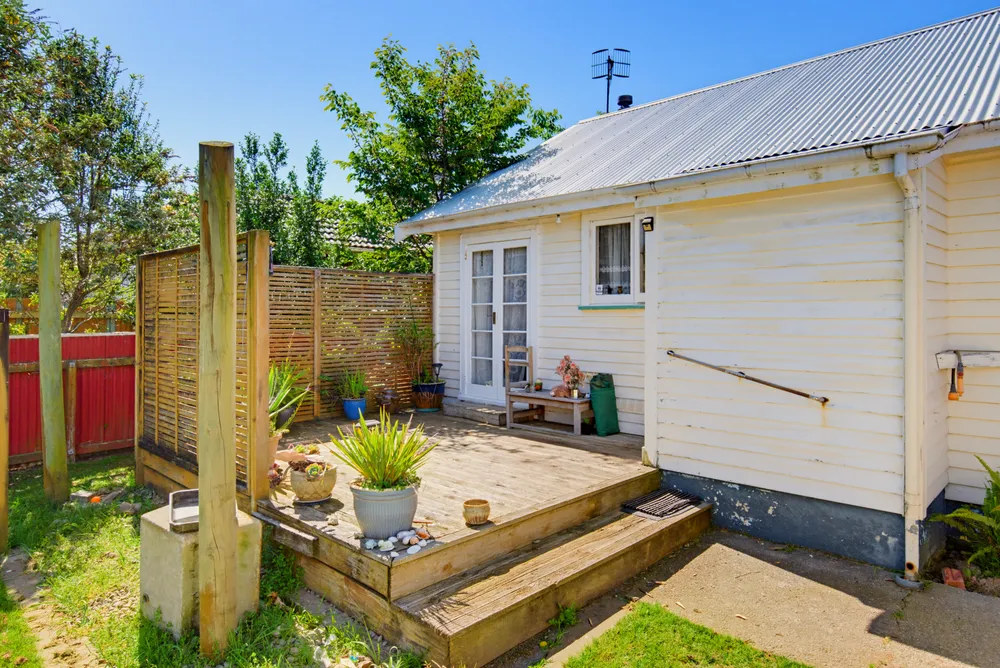 Photos of 35 Bowen Street