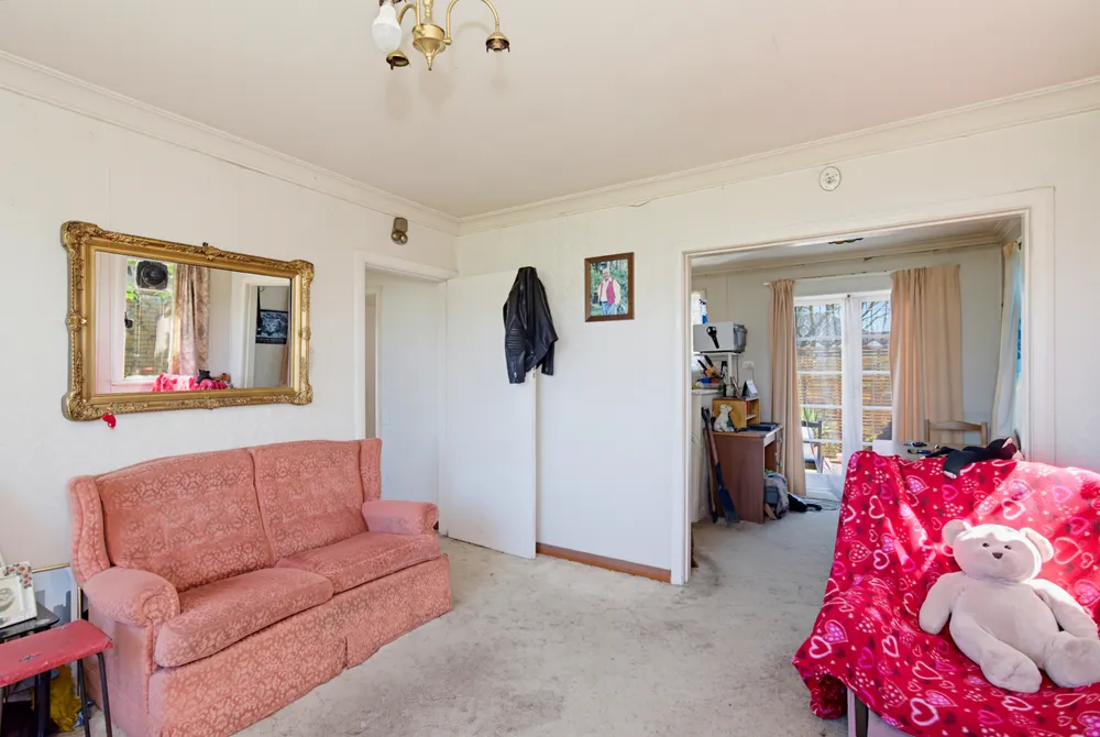 Photos of 35 Bowen Street