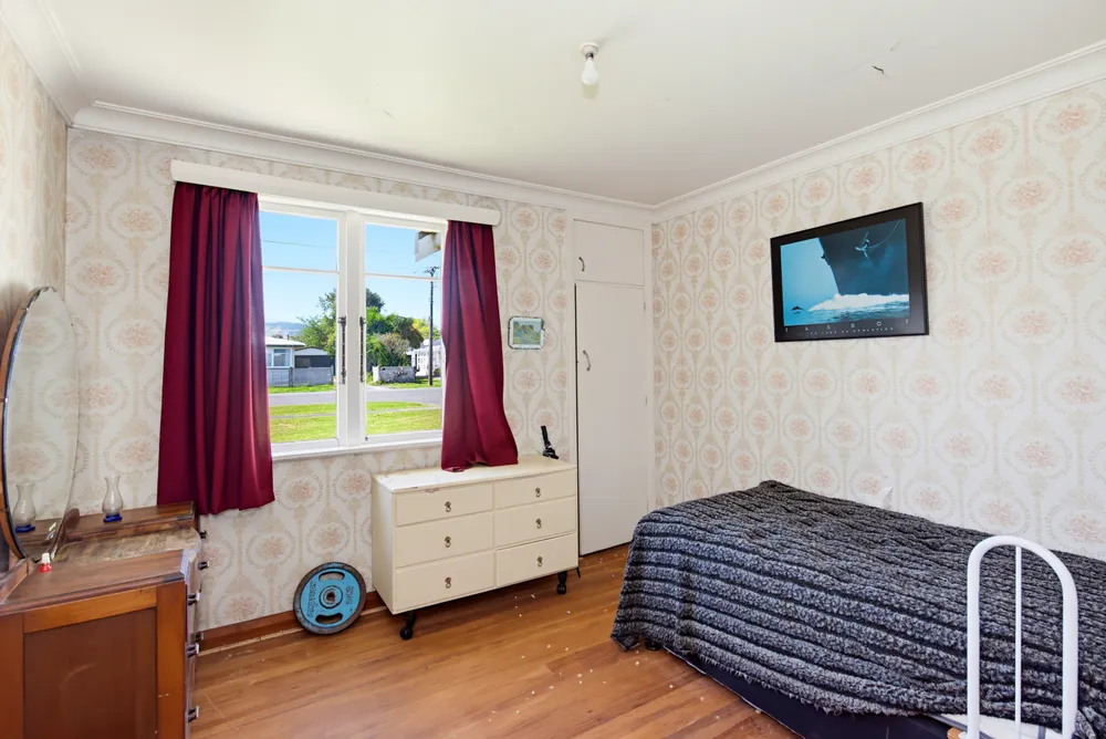 Photos of 35 Bowen Street