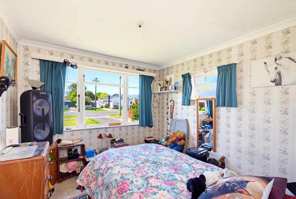 Photos of 35 Bowen Street