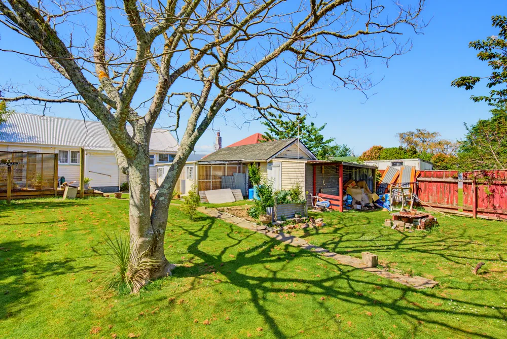 Photos of 35 Bowen Street