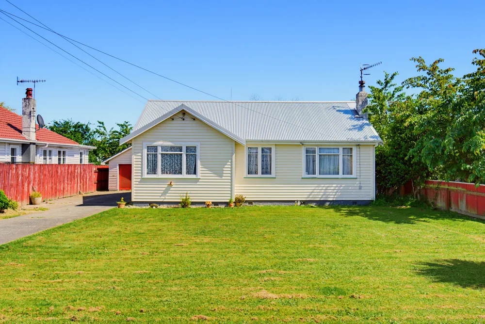 Photos of 35 Bowen Street