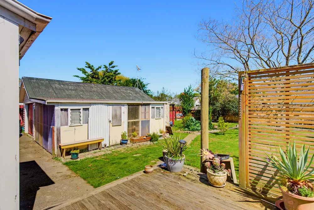 Photos of 35 Bowen Street