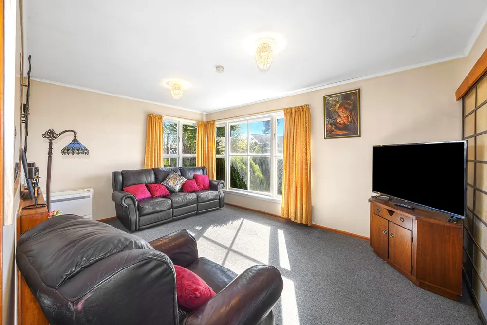 Photos of 5 Mattingley Street