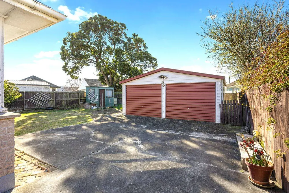 Photos of 5 Mattingley Street