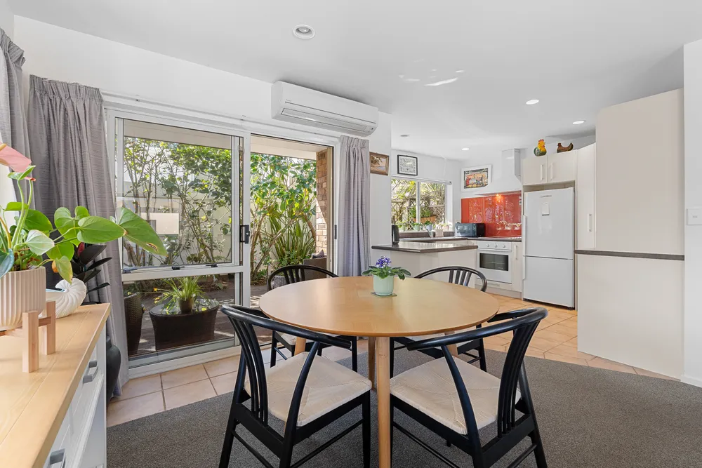 Photos of 2/454 Hibiscus Coast Highway