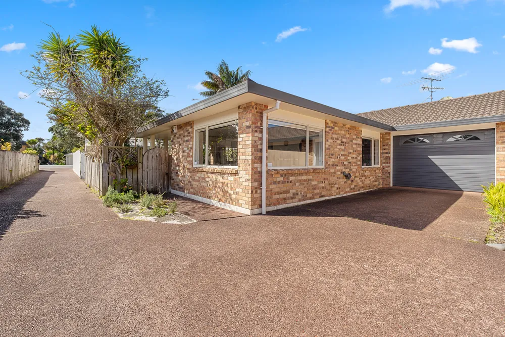 Photos of 2/454 Hibiscus Coast Highway