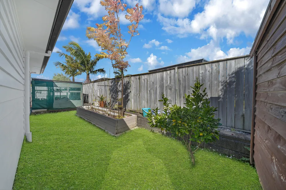 Photos of 4 Iwinuku Crescent