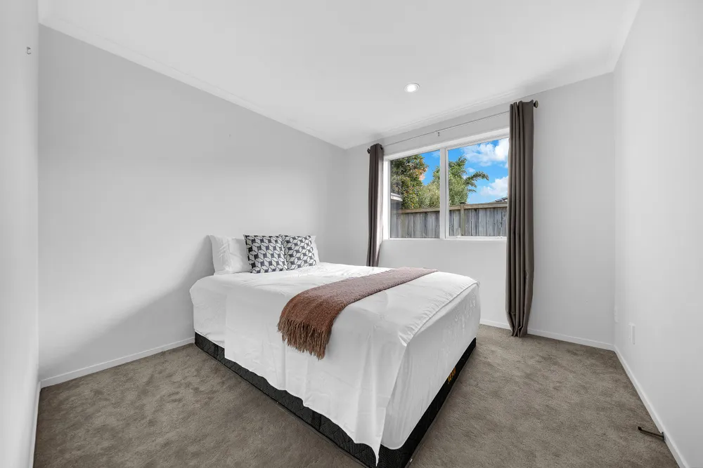 Photos of 4 Iwinuku Crescent