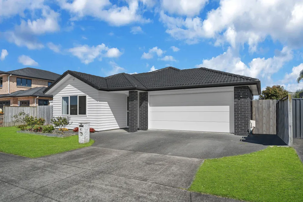 Photos of 4 Iwinuku Crescent