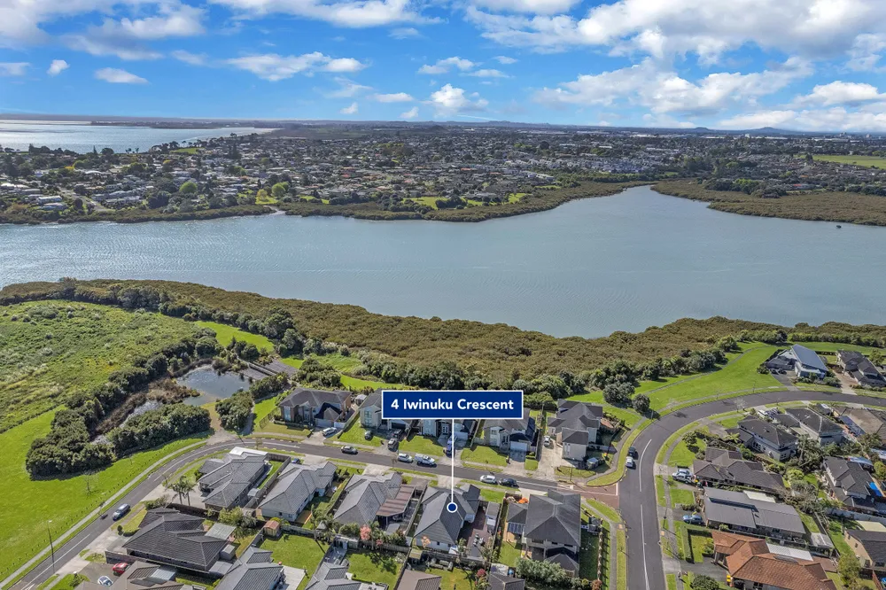 Photos of 4 Iwinuku Crescent