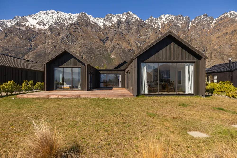 Photos of 19 Glenfiddich Road
