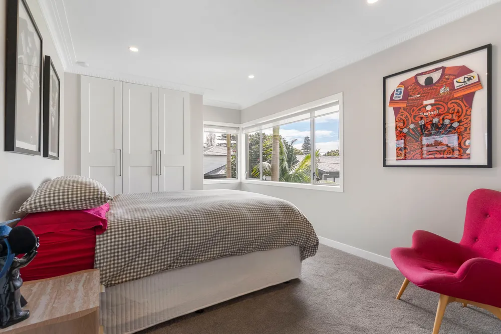 Photos of 4 Braebank Lane