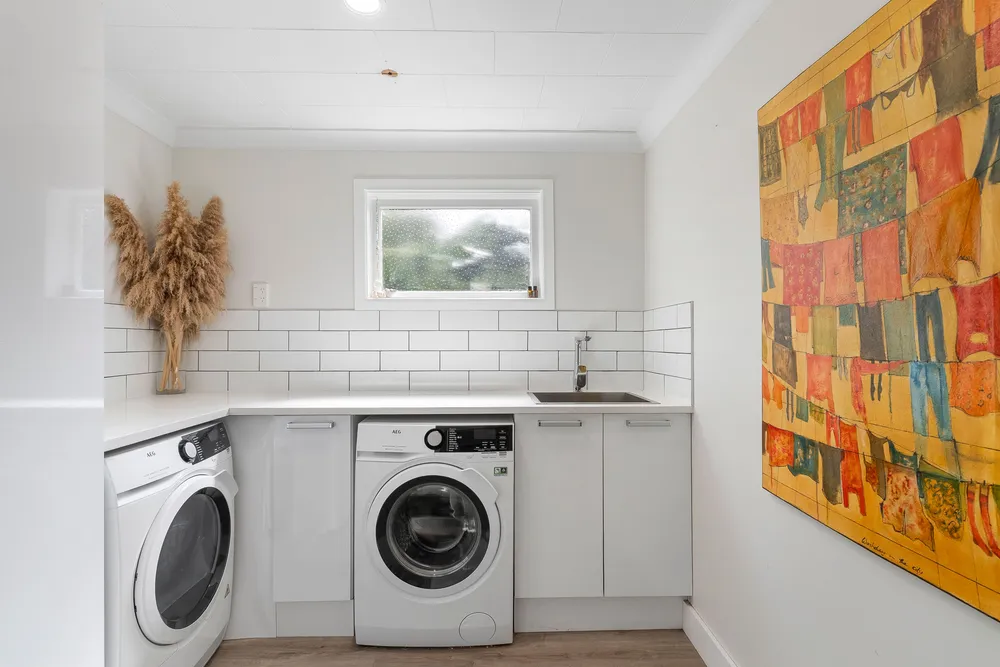 Photos of 4 Braebank Lane