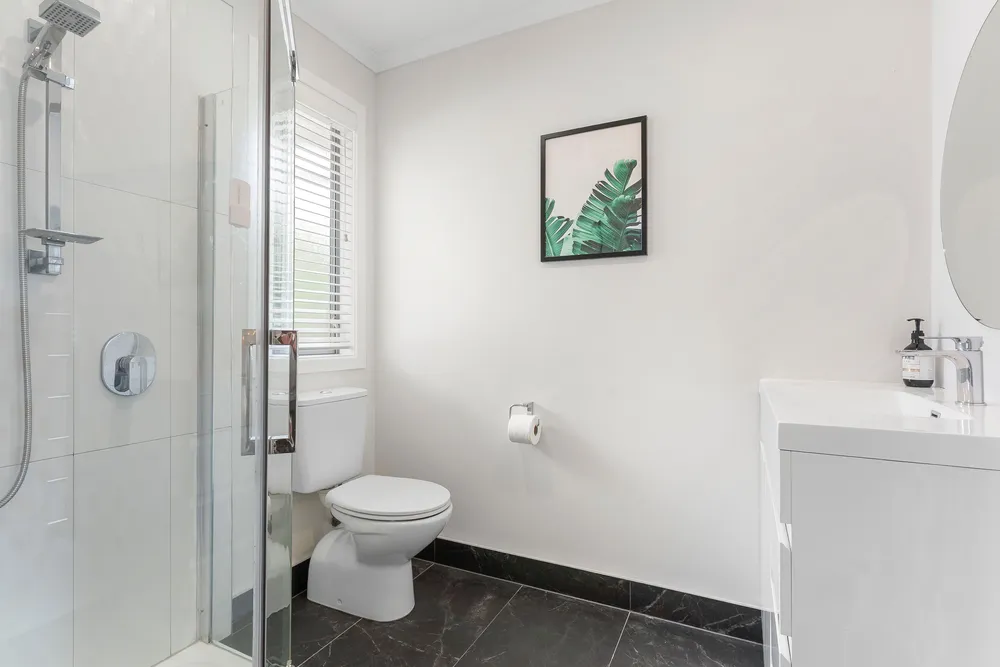 Photos of 4 Braebank Lane