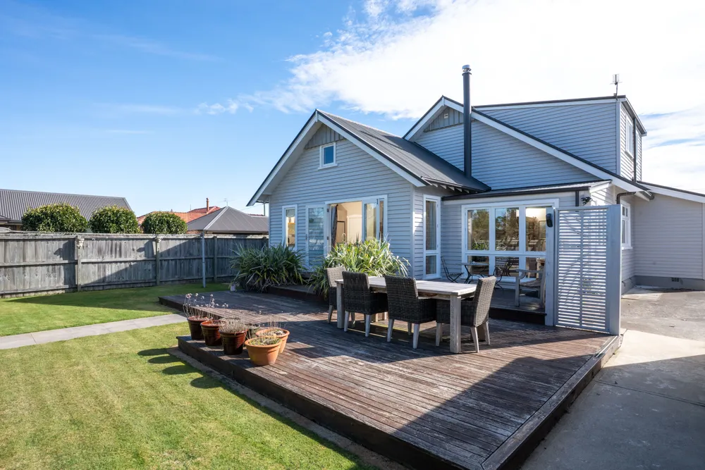 Photos of 20 Plynlimon Road