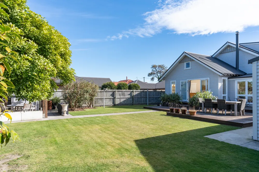Photos of 20 Plynlimon Road