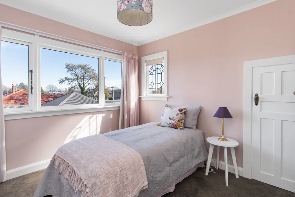 Photos of 20 Plynlimon Road