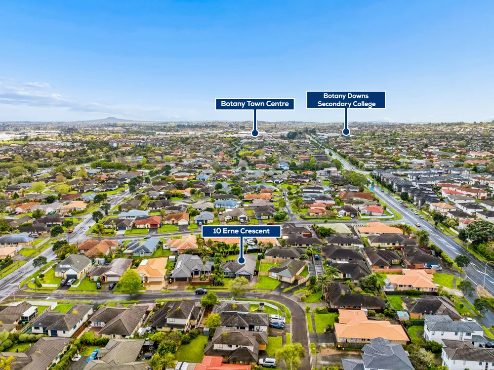 Photos of 10 Erne Crescent