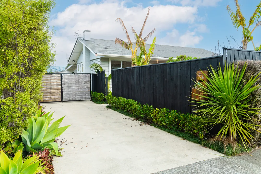 Photos of 24 Gordon Street