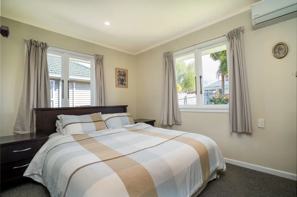 Photos of 21 Prospect Terrace