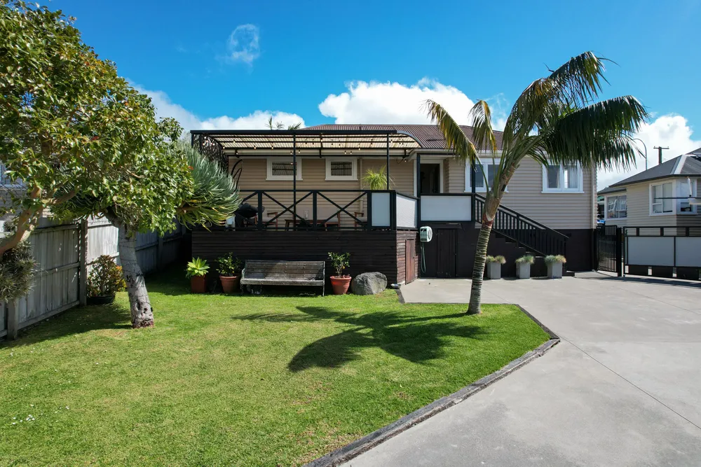 Photos of 21 Prospect Terrace