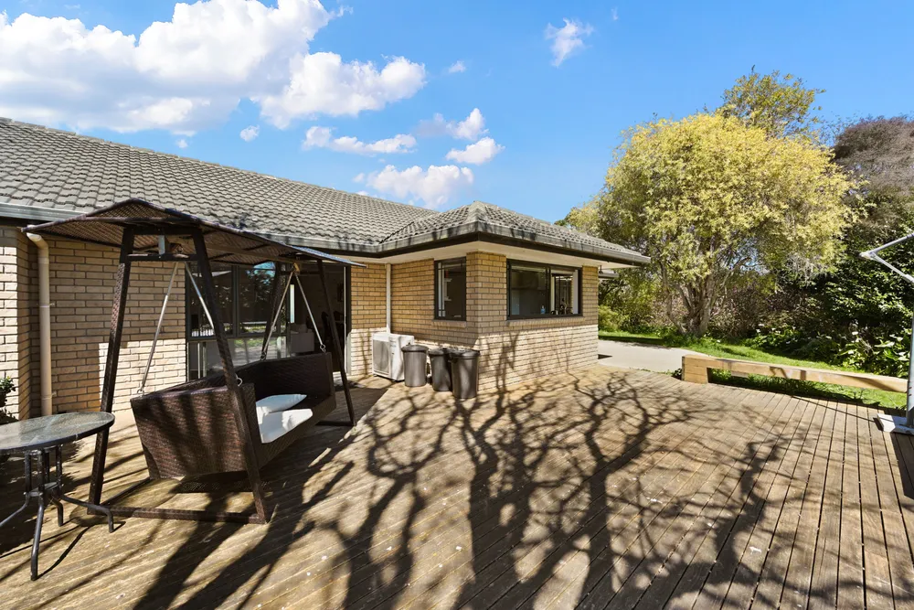 Photos of 309 Vaile Road
