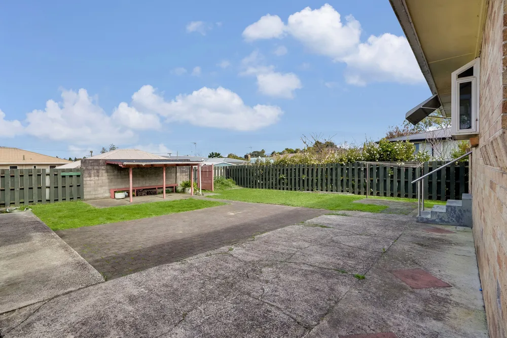Photos of 117 Mahoe Street
